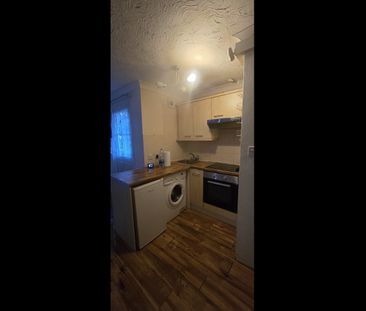 Studio Flat, Ruthin Close, LU1 - Photo 5