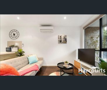 1/5 James Street, Heidelberg Heights, Vic 3081 - Photo 5