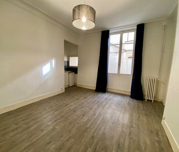 Location Appartement 1 Pièce 25 m² - Photo 6