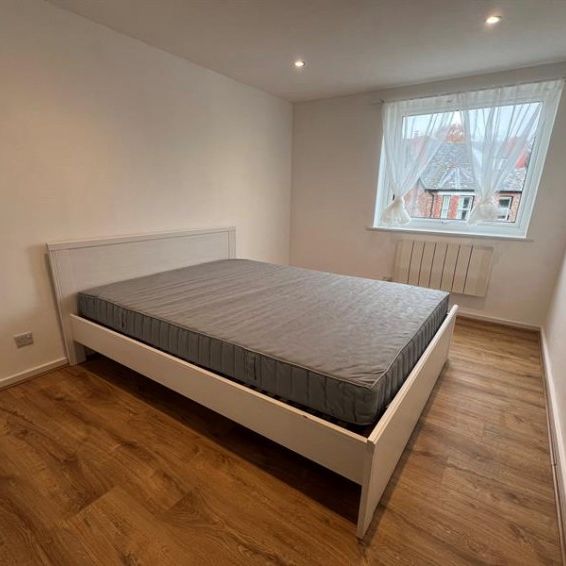 1 Bedroom Apartment To Let - Photo 1