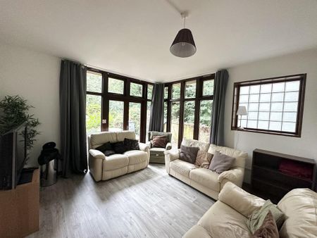6 bedroom chalet to rent - Photo 3