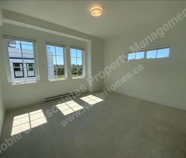 2075 Oak Meadows Drive 60 Surrey - Photo 2