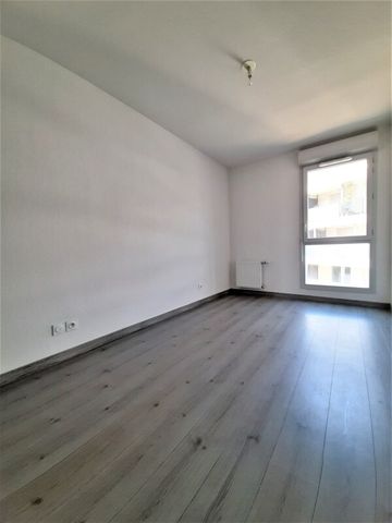 Location Appartement 2 pièces 44m² COLOMIERS 31770 - Photo 4
