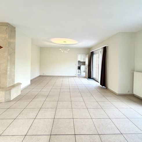 Tout savoir sur cette maison à Waterloo, à Waterloo - Foto 1