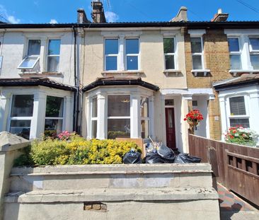 St. Anns Road, Southend-On-Sea SS2, London - Photo 2
