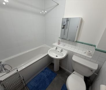 Upper Priory Street, Northampton - Photo 5