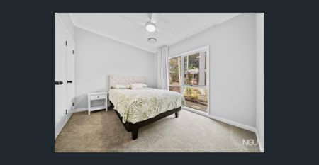 Private Acreage Living with Pool – 3,187m² in Prime Tanah Merah - Photo 5