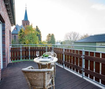 Exklusive, hochwertige Wohnung mit großem Balkon im 1. Obergeschoss - Photo 4