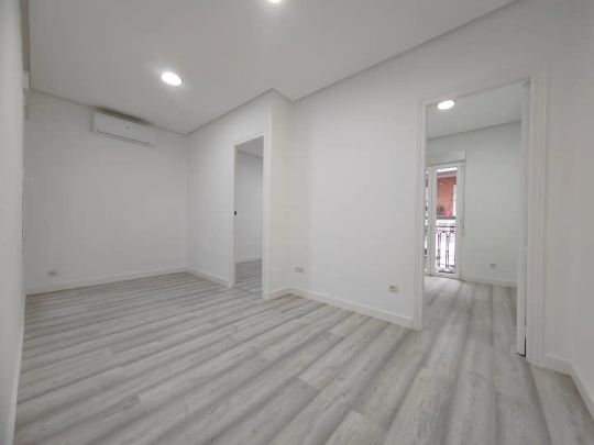 Piso de alquiler en Calle del General Pardiñas, Goya - Photo 1