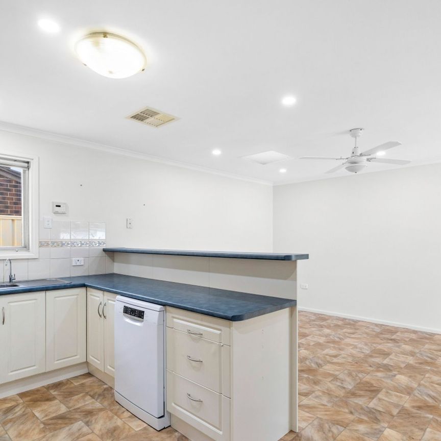 Stunning Family Home! - Photo 1