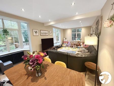 2 bedroom detached house to rent - Photo 3