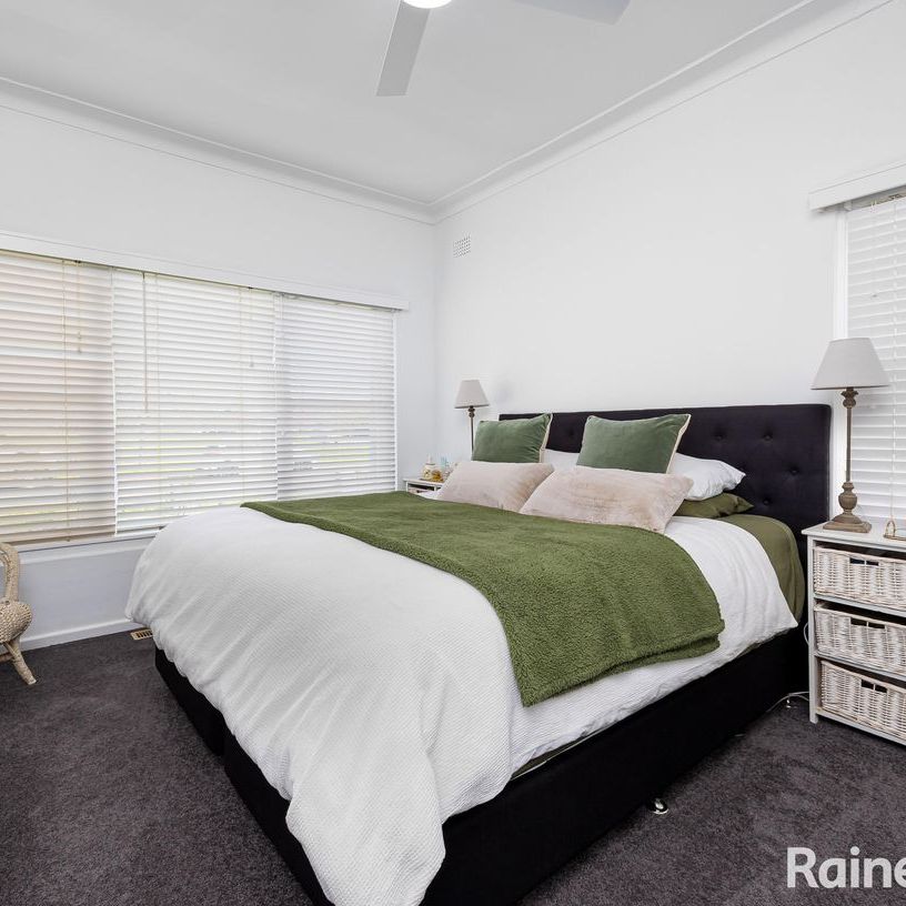 27 North Parade, Wagga Wagga, NSW 2650 - Photo 1