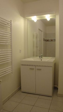 Location Appartement 2 pièces 46m² ST MICHEL SUR ORGE 91240 - Photo 5
