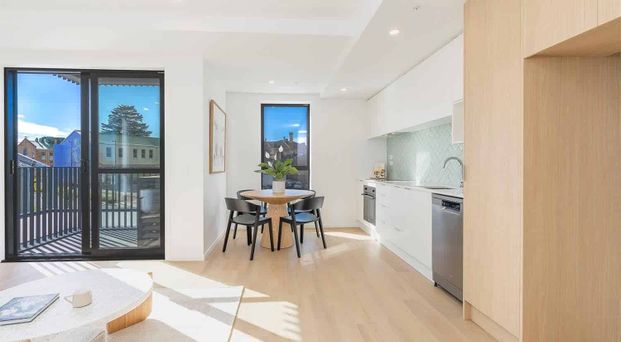 Pet friendly, close to motorways - Photo 1