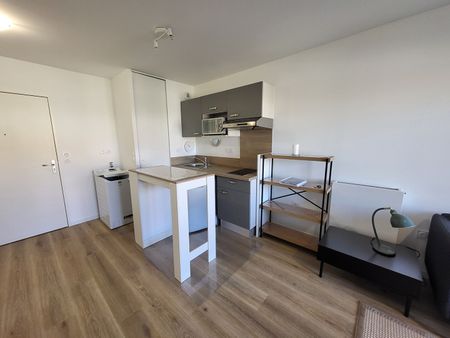 Location Appartement 2 pièces 37m² - Photo 4