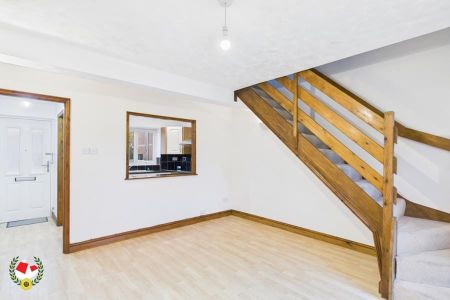 Beech Close, Hardwicke, Gloucester - Photo 2