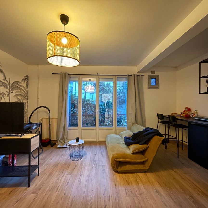 Location Appartement Rosny-sous-Bois 93110 - Photo 1