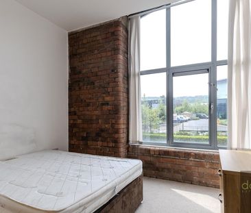 2 bed apartment to rent in Dewsbury Road, Elland - Photo 6