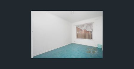 PERFECT HOME IN ALBION - Photo 5