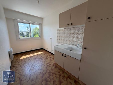 Location Appartement 1 pièce 43m² CHATEAUROUX 36000 - Photo 5