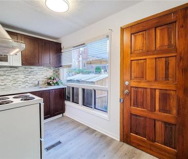 For Lease - 26 BARTON Street Unit# 1, Hamilton, Ontario - Photo 3