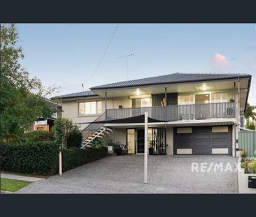 24 Macquarie Street, Wakerley, Qld 4154 - Photo 2