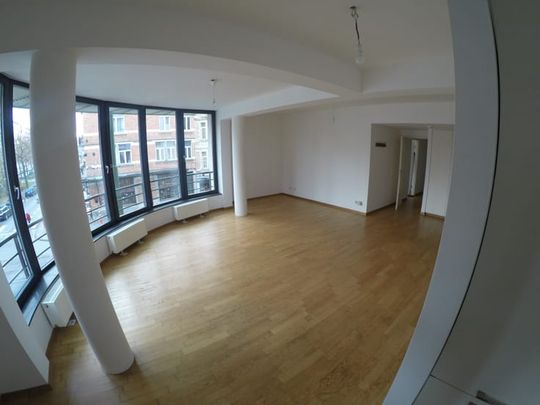 Appartement te huur - Photo 1