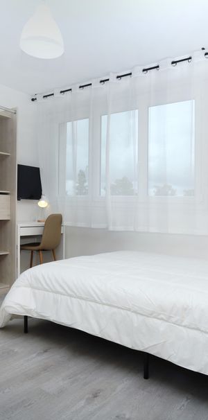 SQUARE D'ANJOU Colocation 3 chambres à Rennes - Photo 1