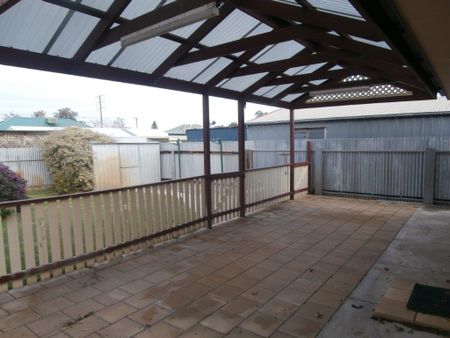 18a Scott Street, Osborne SA 5017 - House For Rent | Domain - Photo 3