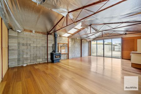 Spacious Family Home In Prime Location - Photo 5