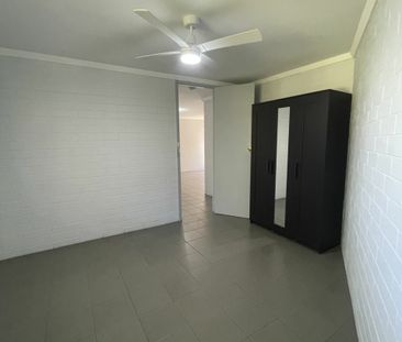 Modern, low-maintenance living in the heart of Wembley - Photo 4