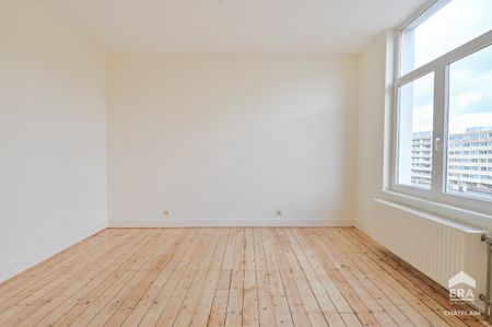 Appartement met 3 slaapkamers en balkon te huur in Elsene - Photo 3
