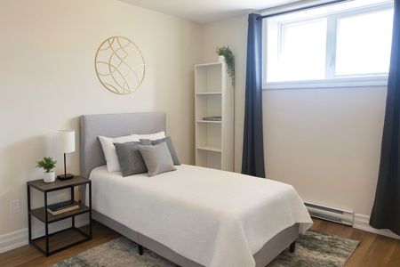 For Lease - 544 Regina Street, Russell, Ontario - Photo 5