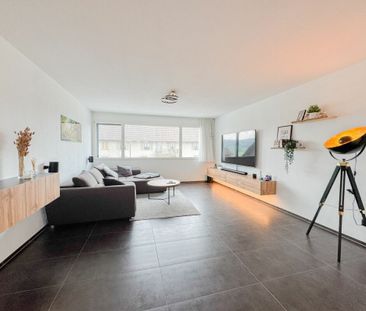 Moderne und charmante 3.5-Zimmerwohnung in ländlicher Umgebung - Photo 1