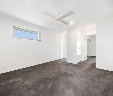 Rare Vacancy in Popular Complex - Photo 2