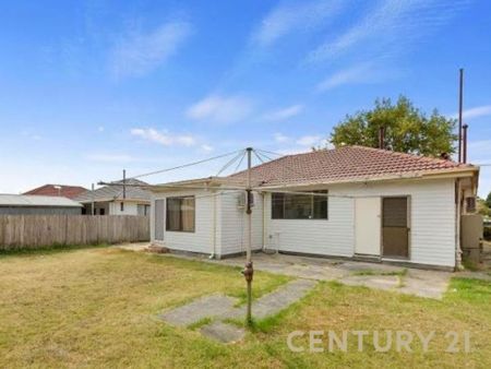 Well-Located 3-Bedroom Home - Photo 4