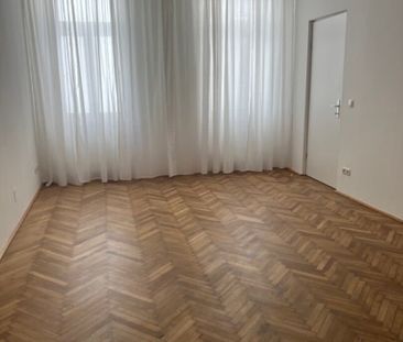 Perfekte Familienwohnung – Vollklimatisierte, großzügige Altbauwohn... - Photo 1