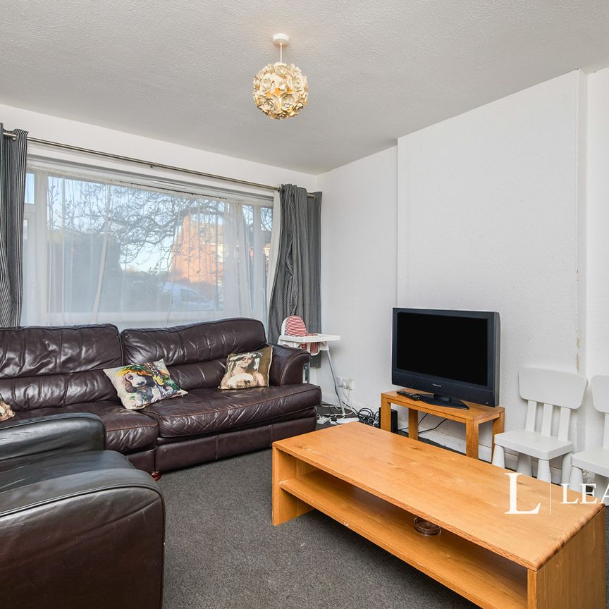 4 bedroom house to rent Onslow Road, Mickleover, Mickleover, Derby, DE3 - Photo 1