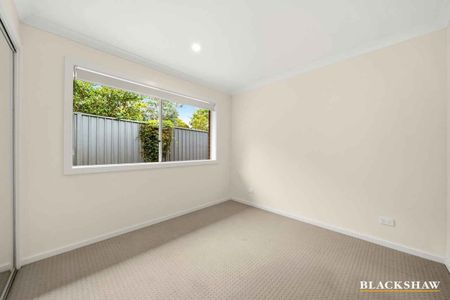 BRILLIANTLY LOCATED - Photo 5