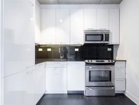 #219 -1265 Rue Lambert Closse - Photo 5