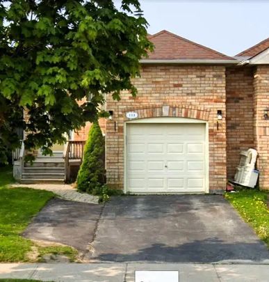 For Lease - 111 Athabaska Road, Barrie, Ontario - Photo 1