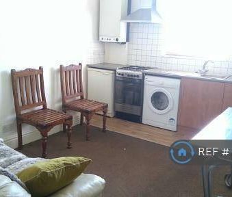 1 bedroom flat to rent - Photo 6