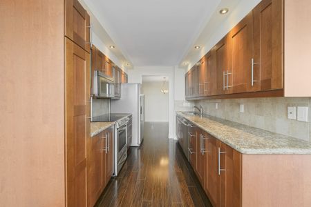 For Lease - 120 Promenade Circle Unit# 1508, Vaughan, Ontario - Photo 3