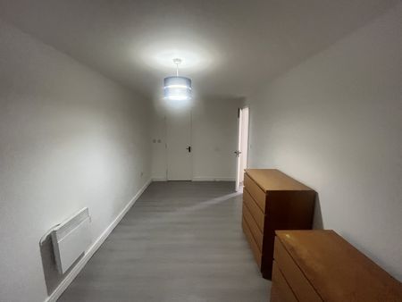 2 Bed Flat, Lincoln Gate, M4 - Photo 5