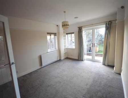 3 Bedroom Semi Detached To Let - Photo 4