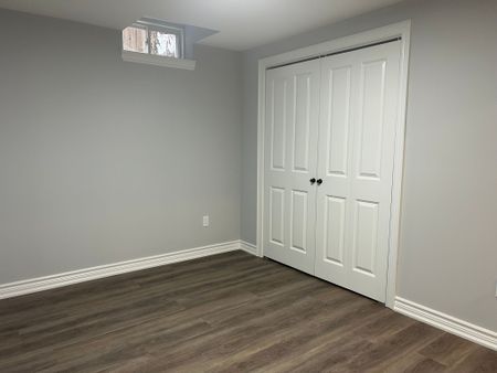 For Lease - 122 Clare Avenue Unit# Basement, Welland, Ontario - Photo 3