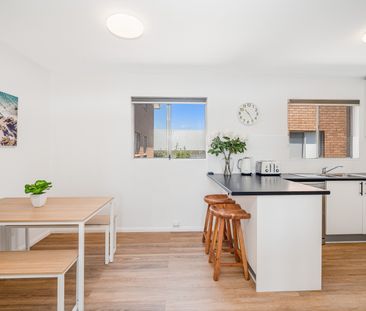 1/21 Selwyn Street, Merewether NSW 2291 - Apartment For Rent | Domain - Photo 1
