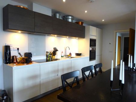 2 bedroom apartment to rent - Photo 5