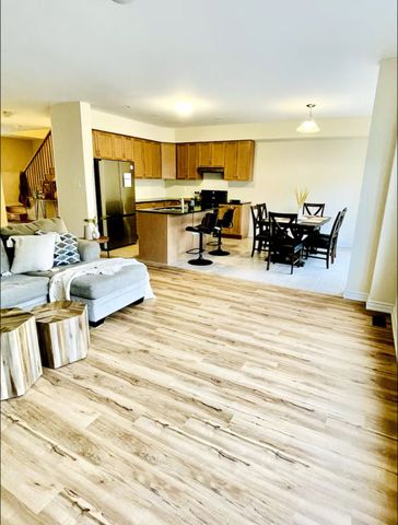 For Lease - 325 McEachern Lane, Gravenhurst, Ontario - Photo 2