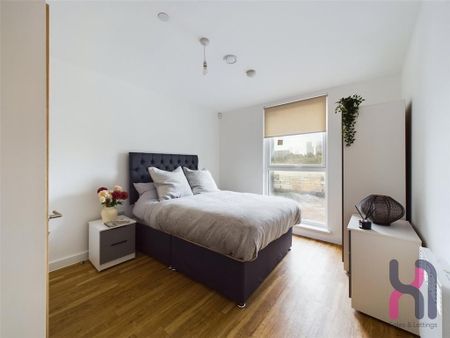 1 bedroom flat to rent - Photo 3